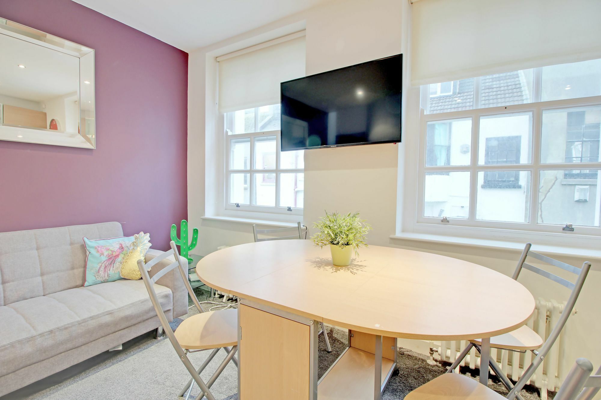 Majestic Mews Apartment With Free Parking - By My Getaways Brighton ภายนอก รูปภาพ