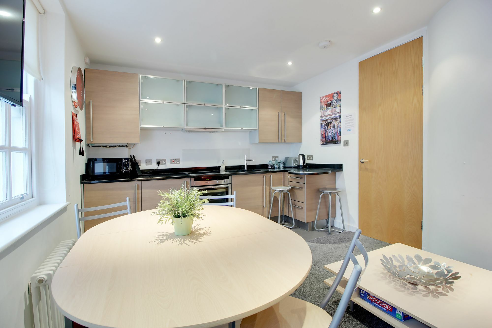 Majestic Mews Apartment With Free Parking - By My Getaways Brighton ภายนอก รูปภาพ