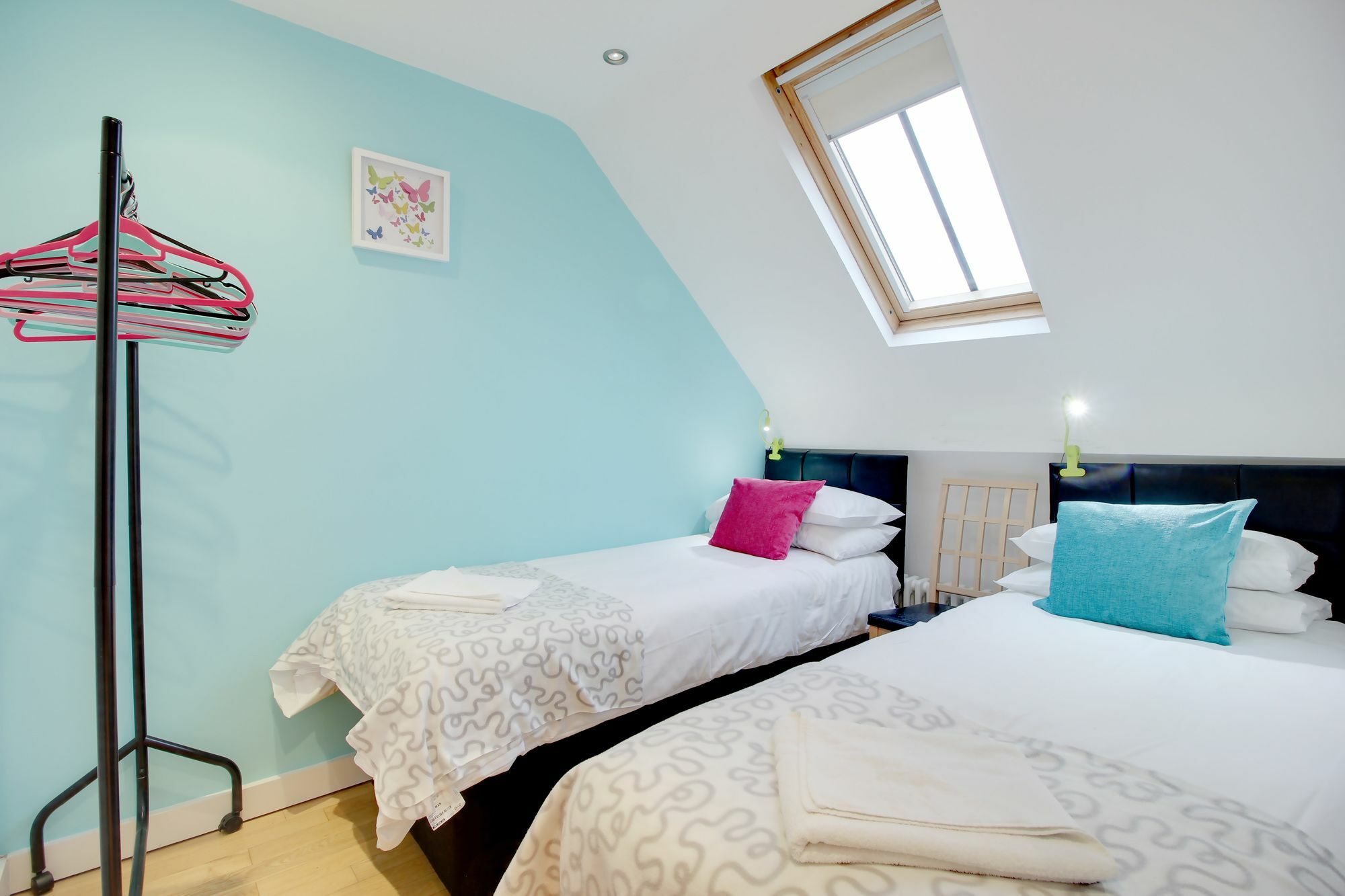 Majestic Mews Apartment With Free Parking - By My Getaways Brighton ภายนอก รูปภาพ